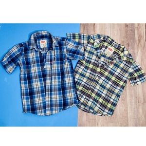 Two Plaid Levi Button Up 🔝 Shirts